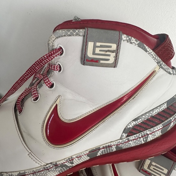 Lebron James Ohio state size 14 - Picture 2 of 9